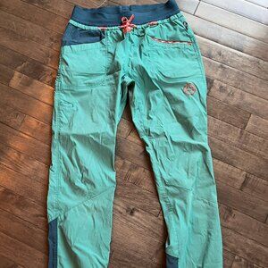 La Sportiva Mantra climbing pants size XS